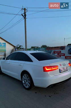 Седан Audi A6 2012 в 
