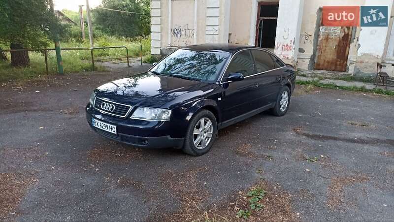 Седан Audi A6 2001 в Городке
