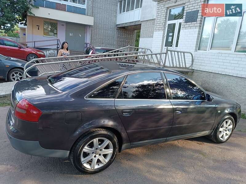 Седан Audi A6 1999 в Коростене