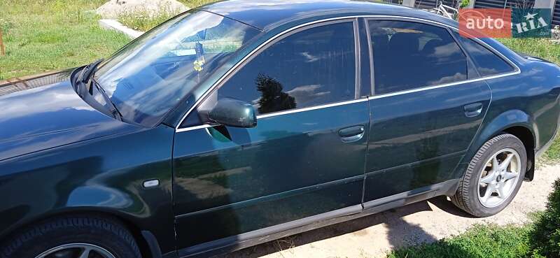 Седан Audi A6 2000 в Виннице