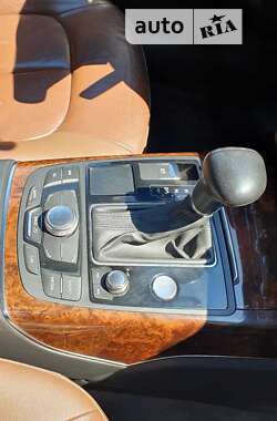 Седан Audi A6 2013 в 