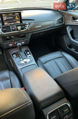 Седан Audi A6 2016 в 