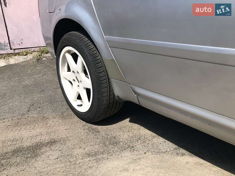 Универсал Audi A6 2003 в Киеве