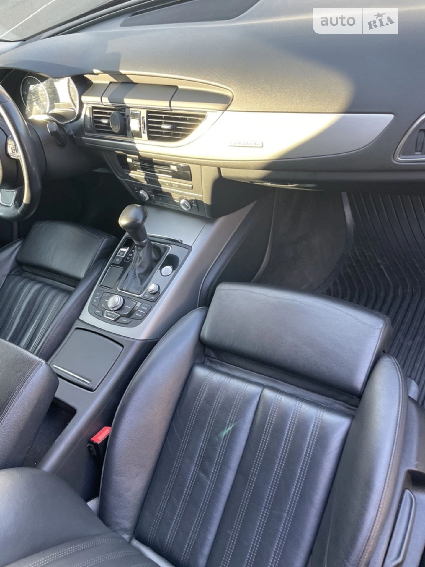 2011 Audi A6 - мініатюра 13