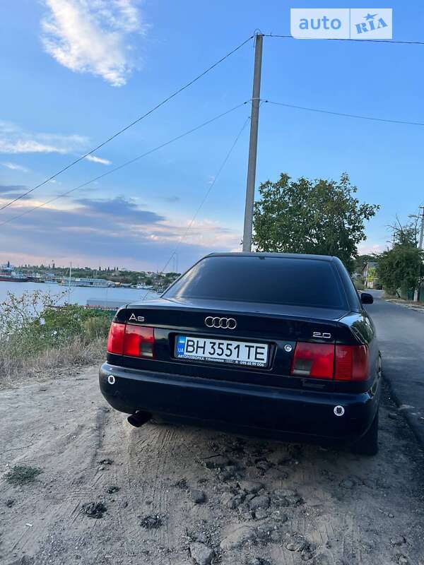 Седан Audi A6 1995 в Одессе