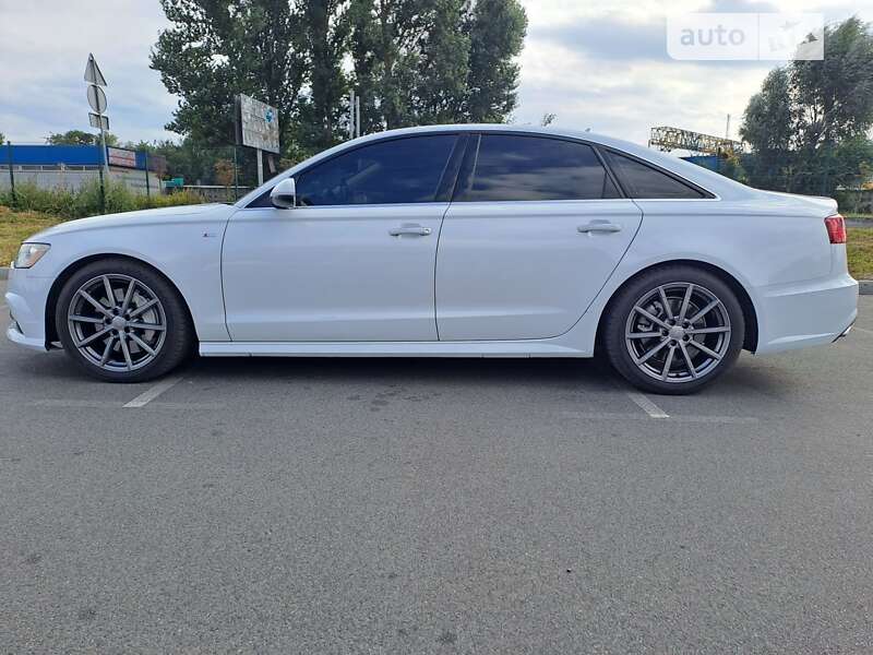Седан Audi A6 2017 в 