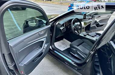 Седан Audi A6 2022 в 