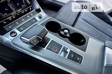 Седан Audi A6 2022 в 