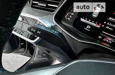 Седан Audi A6 2022 в 