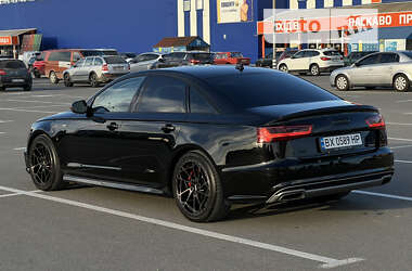 Седан Audi A6 2015 в 