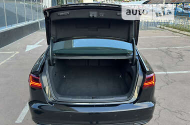 Седан Audi A6 2017 в 