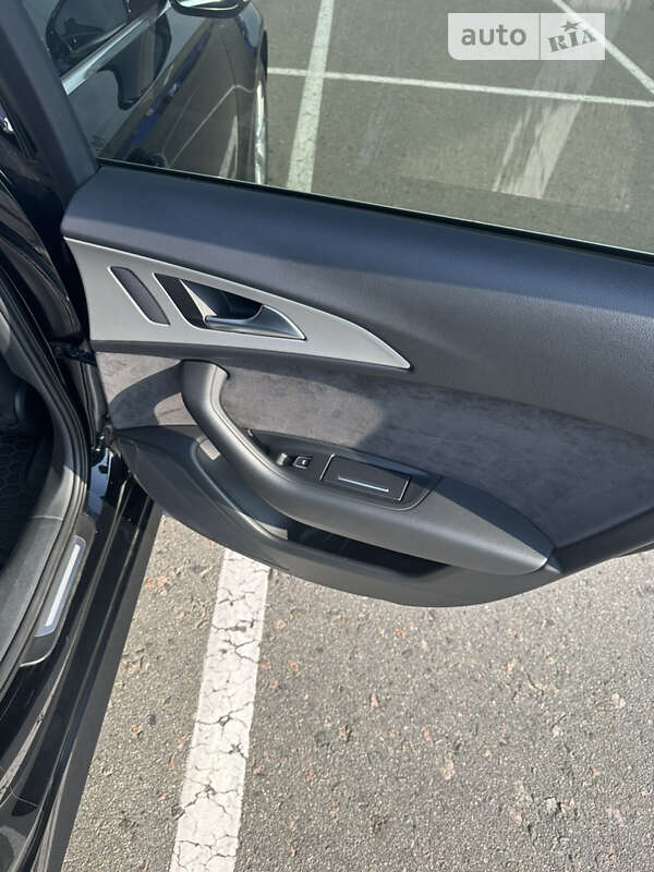 Универсал Audi A6 2016 в Киеве