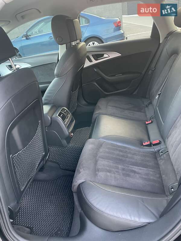 Универсал Audi A6 2015 в Киеве