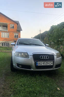 Седан Audi A6 2004 в 