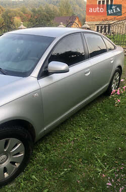 Седан Audi A6 2004 в 