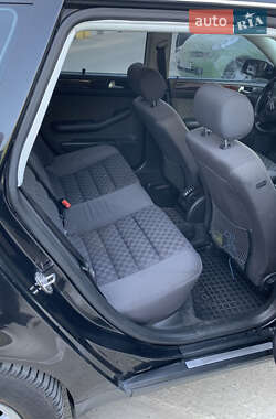 Универсал Audi A6 2003 в 