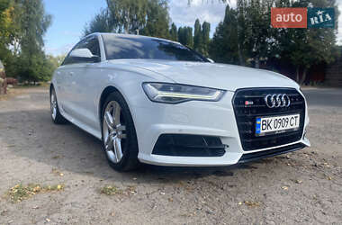 Седан Audi A6 2016 в 
