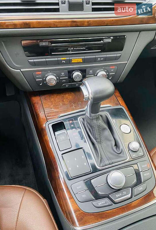 Седан Audi A6 2012 в Ровно