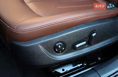 Седан Audi A6 2014 в 