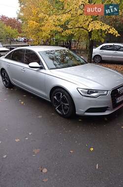 Седан Audi A6 2014 в Киеве