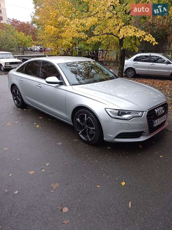 Седан Audi A6 2014 в Киеве
