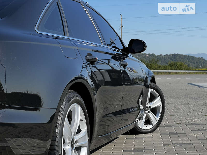 Седан Audi A6 2011 в Хусте