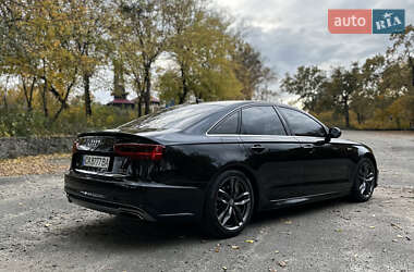 Седан Audi A6 2015 в 