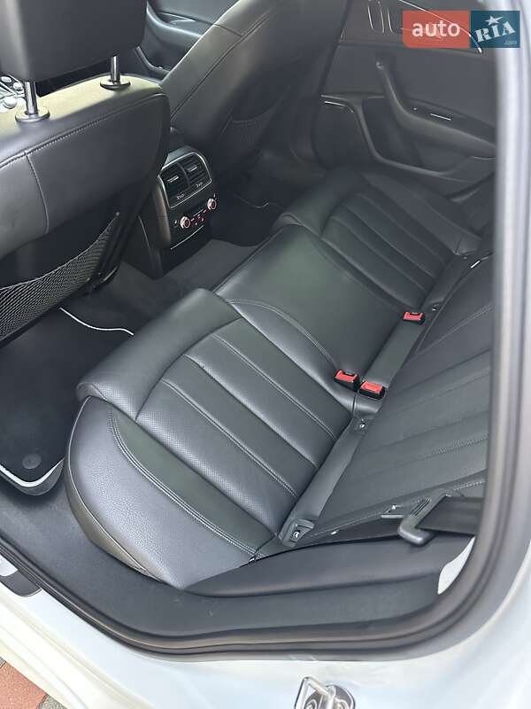 Седан Audi A6 2016 в Ужгороде