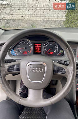 Седан Audi A6 2004 в 