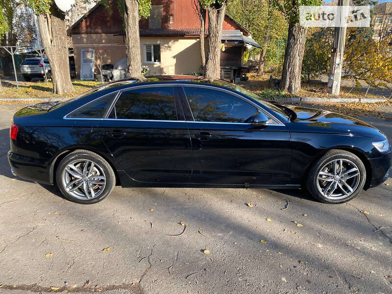 Седан Audi A6 2014 в Киеве