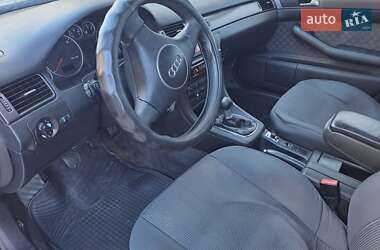 Универсал Audi A6 2004 в 