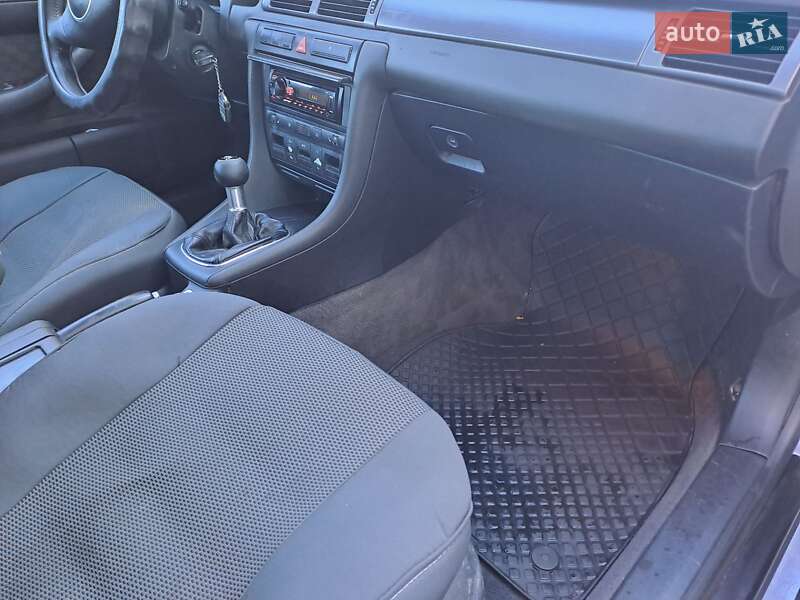 Універсал Audi A6 2004 в Хмельницькому