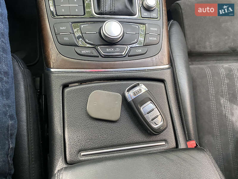 Седан Audi A6 2014 в Киеве