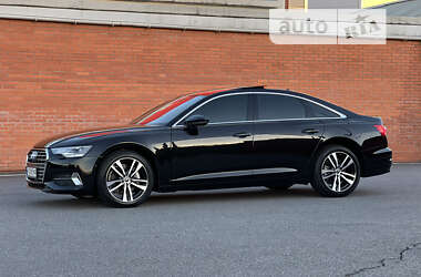 Седан Audi A6 2022 в 