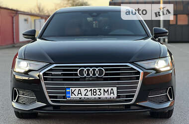 Седан Audi A6 2022 в 