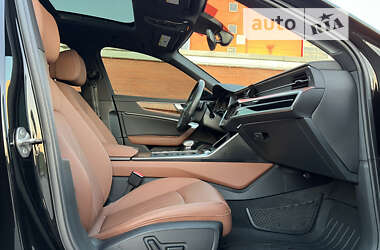 Седан Audi A6 2022 в 