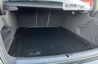 Седан Audi A6 2022 в 
