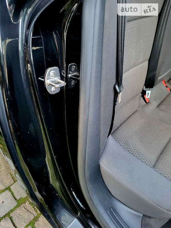 Универсал Audi A6 2011 в Костополе