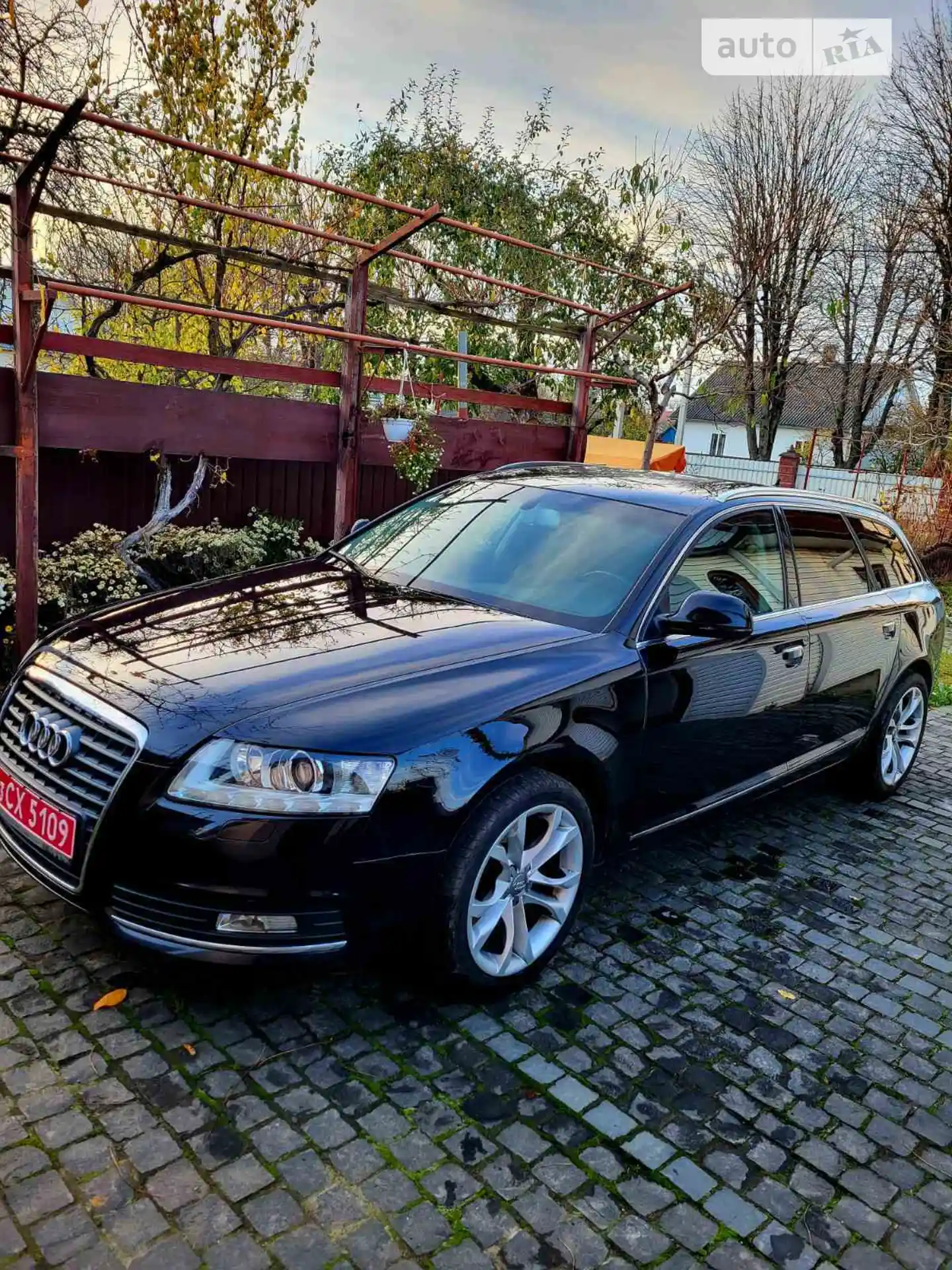 2010 Audi A6 - мініатюра 8