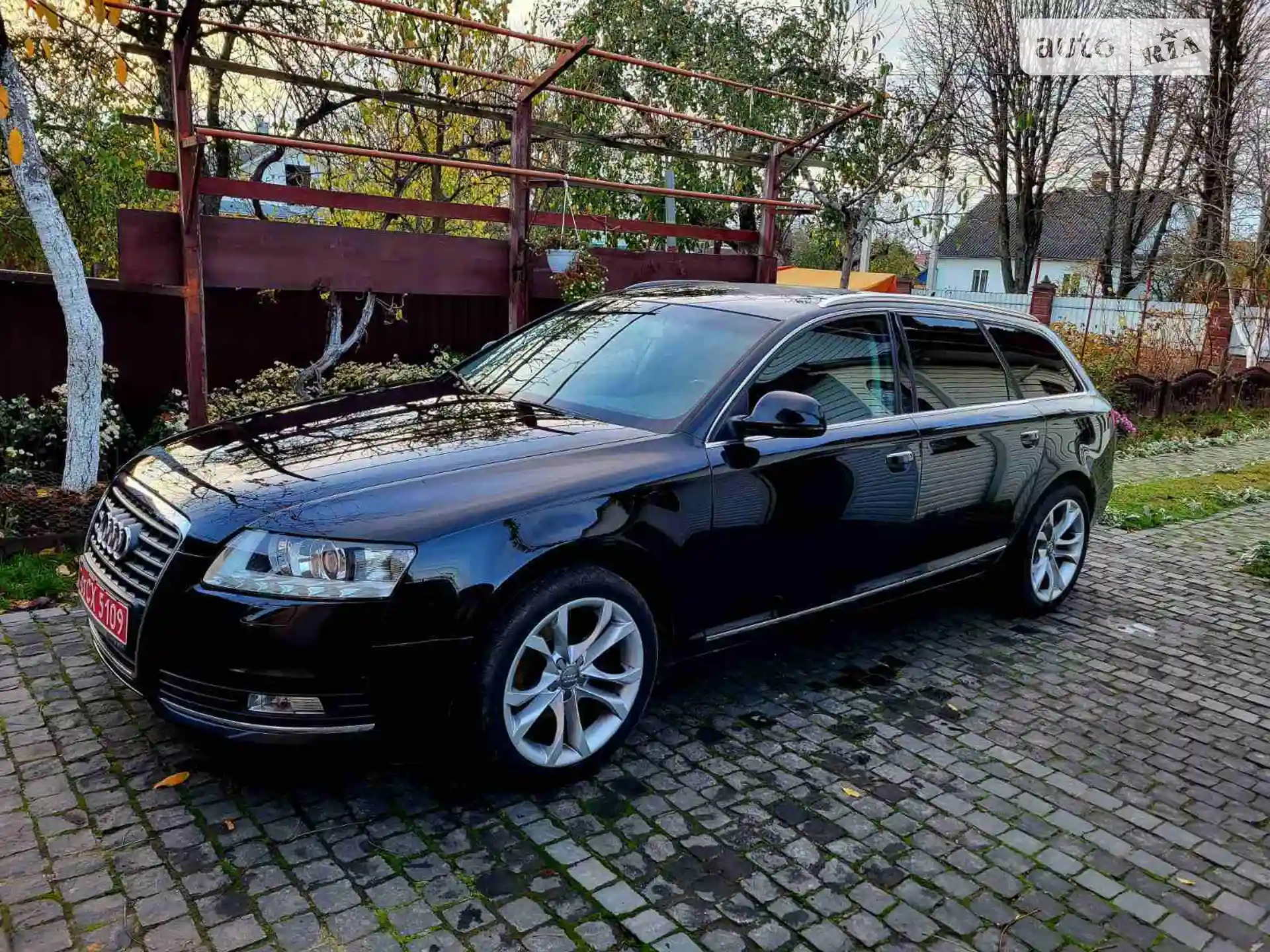 2010 Audi A6 - мініатюра 12