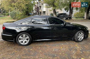 Седан Audi A6 2015 в 