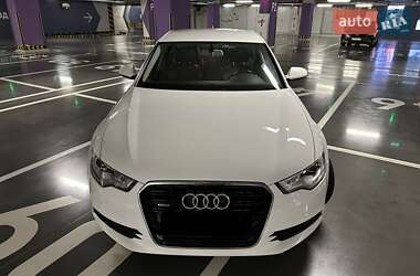 Седан Audi A6 2013 в 