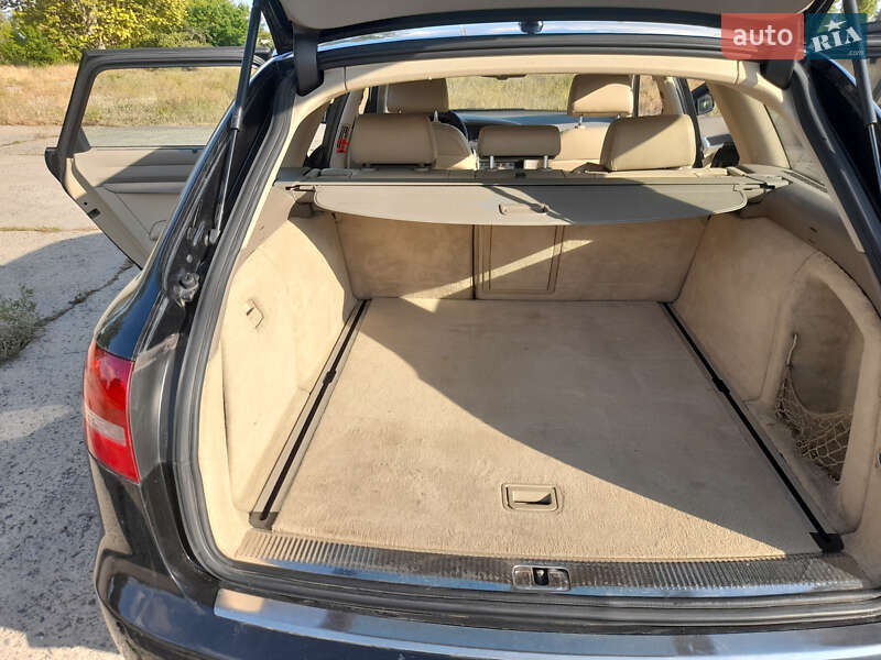 Универсал Audi A6 2005 в Окнах