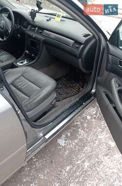 Универсал Audi A6 2002 в 