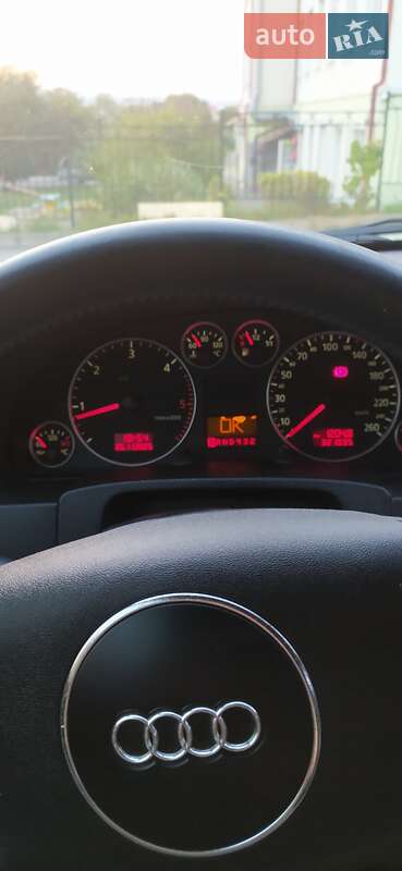 Универсал Audi A6 2000 в Черновцах