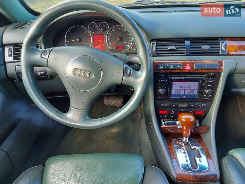 Універсал Audi A6 2001 в Косові
