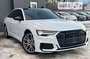 Седан Audi A6 2019 в 