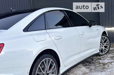 Седан Audi A6 2019 в 