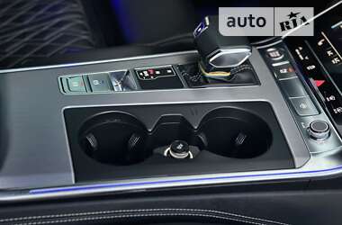 Седан Audi A6 2019 в 