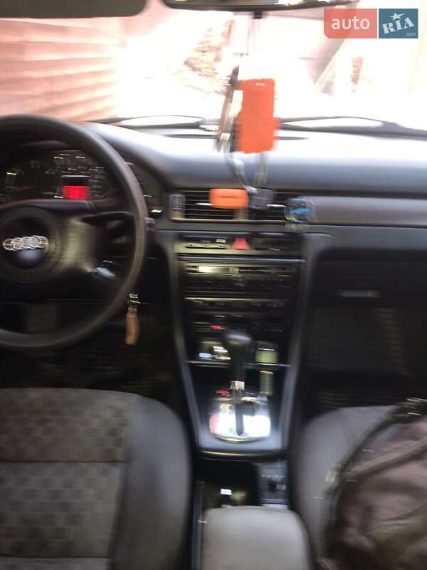 Универсал Audi A6 2000 в Рахове фото 12 Универсал Audi A6 2000 в Рахове